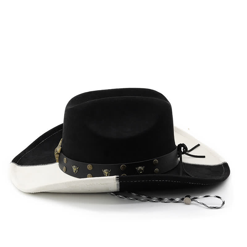 Cappello da cowboy in finta pelle scamosciata con fascia a contrasto in bianco e nero con rivetti a forma di toro - image 2