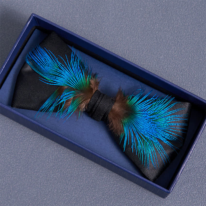 Elegante papillon con piume blu e nere - image 2