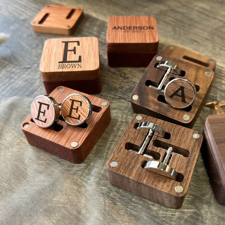 1 paio di gemelli in legno classici con nome personalizzato con scatola - image 5