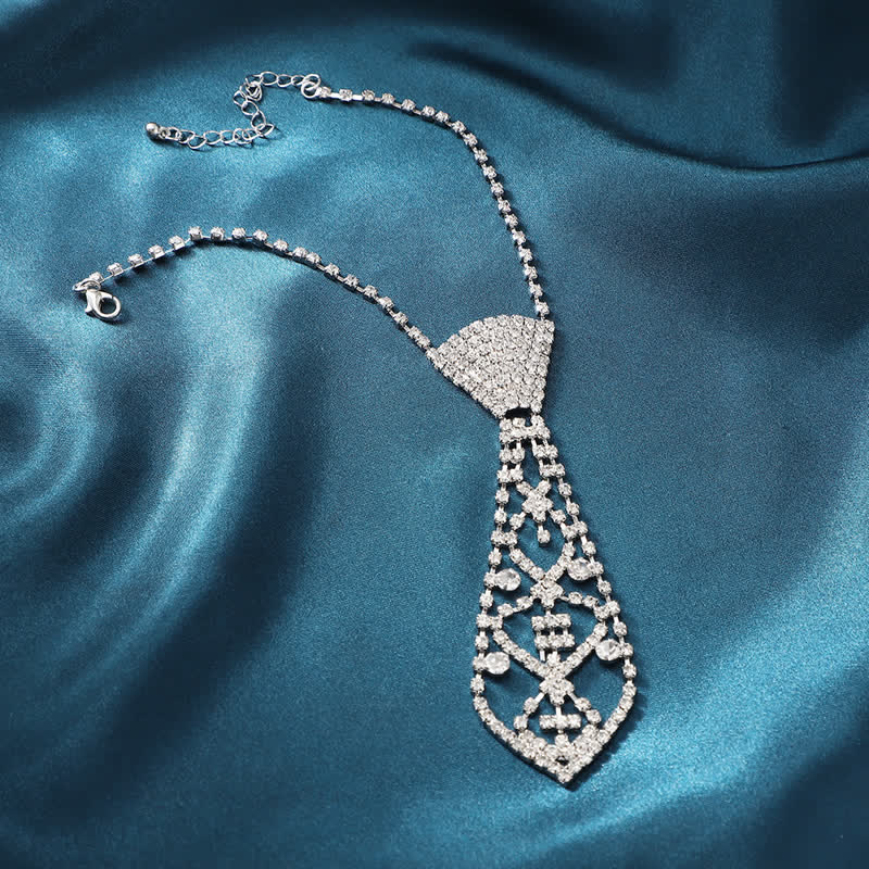 Collana con cravatta creativa con strass di cristallo per feste - image 1