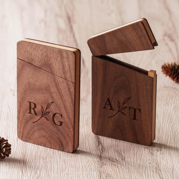 Porta biglietti da visita in legno con nome inciso personalizzato - image 8