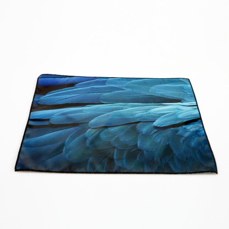 Fazzoletto da taschino di lusso da uomo con stampa di piume blu-verdi - image 4