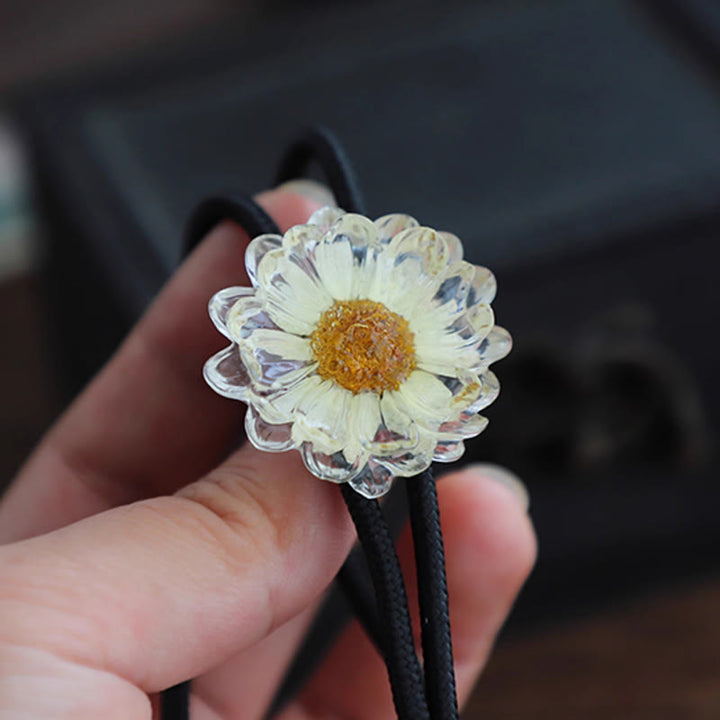 Cravatta Bolo da donna con margherite essiccate fatte a mano - image 8