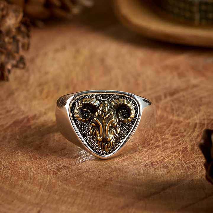 Anello vintage in stile western con testa di ariete intagliata - Testa di ariete - image 0