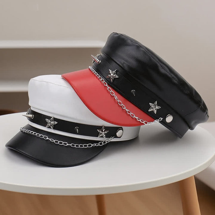 Cappello basco in pelle bicolore con borchie a stella e catena - image 6