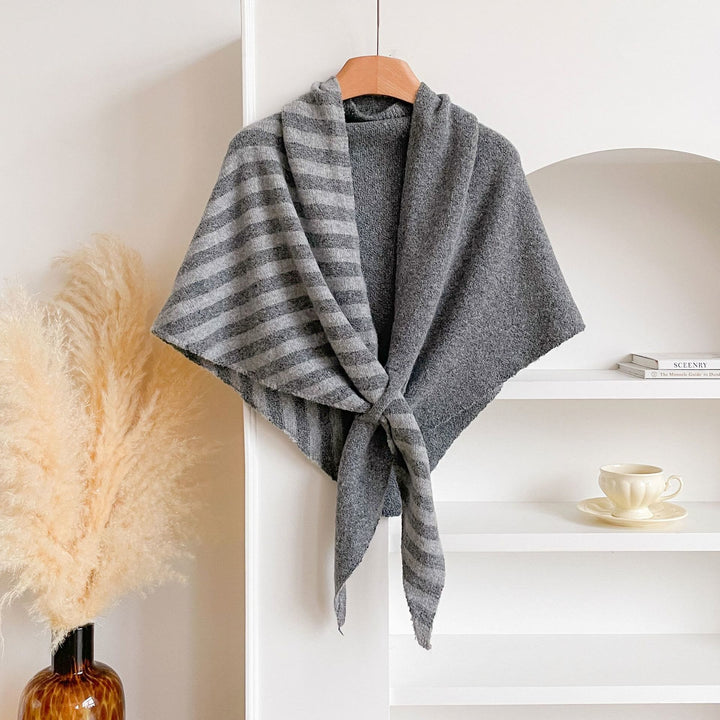 Sciarpa scialle triangolare da donna alla moda invernale a righe con blocchi di colore - Grigio - image 3