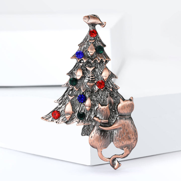 Spilla bicolore con albero di Natale smaltato con gatto e pesce - image 5
