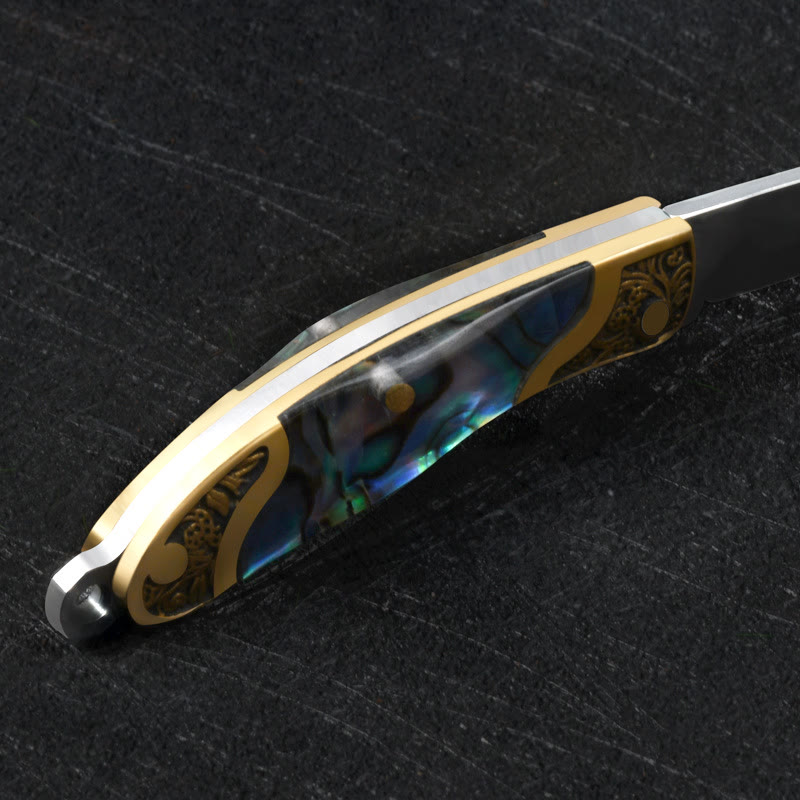 Portachiavi con coltello pieghevole a forma di testa di toro retrò e texture a conchiglia - image 6