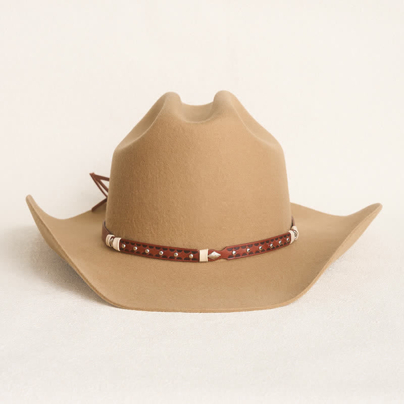Elegante cappello da cowboy classico color cammello con borchie - image 1