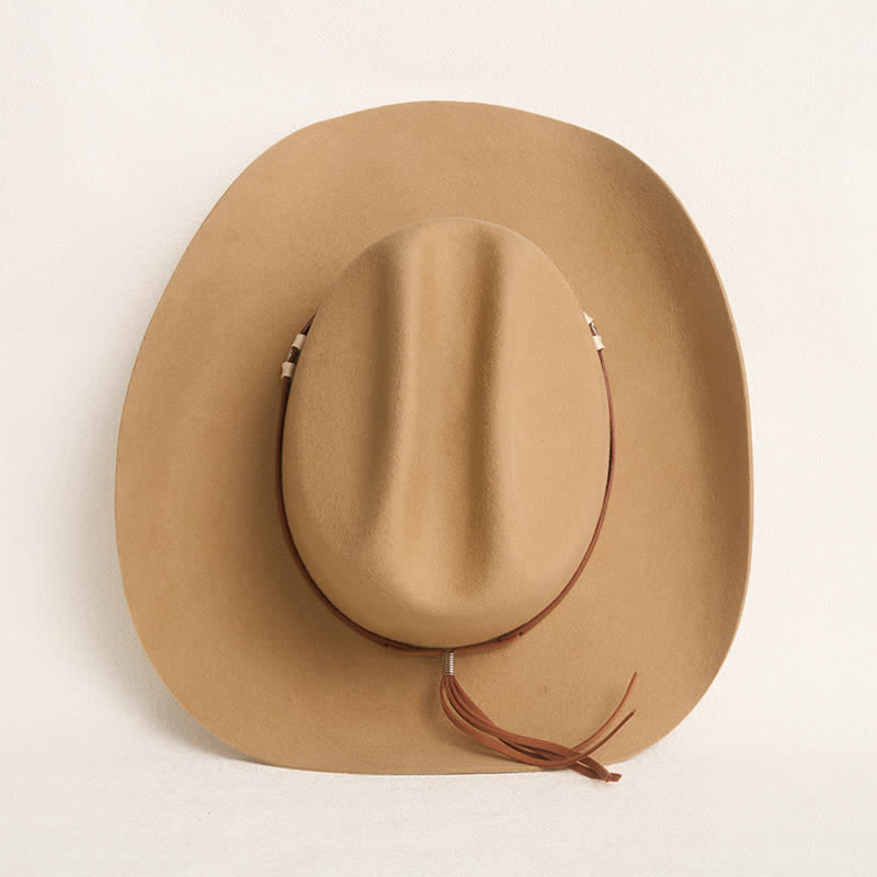Elegante cappello da cowboy classico color cammello con borchie - image 6