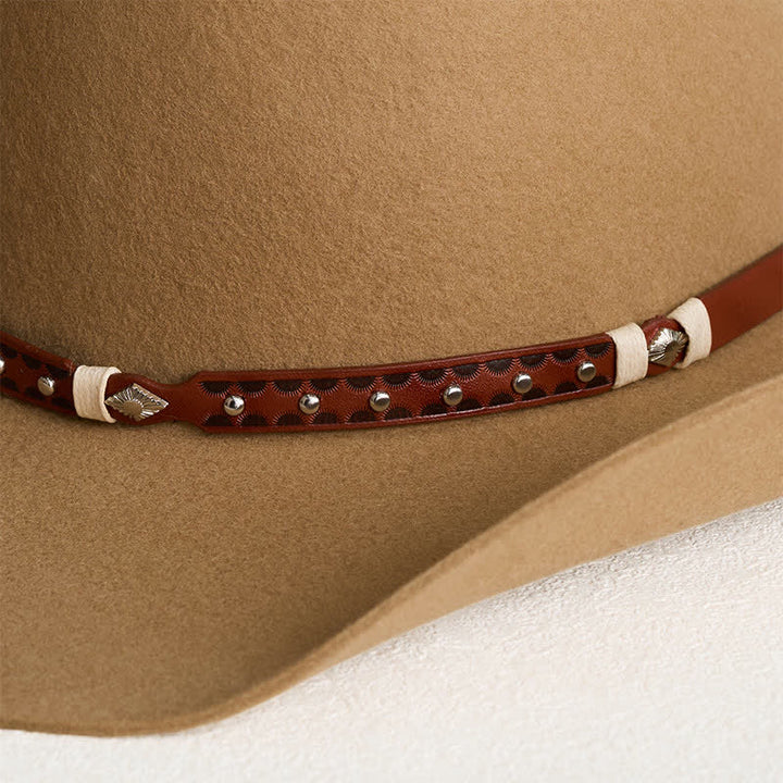 Elegante cappello da cowboy classico color cammello con borchie - image 2