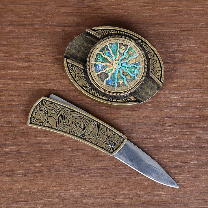 Cintura in pelle con fibbia a scomparsa in bronzo a tema astrologia e zodiaco. - image 1
