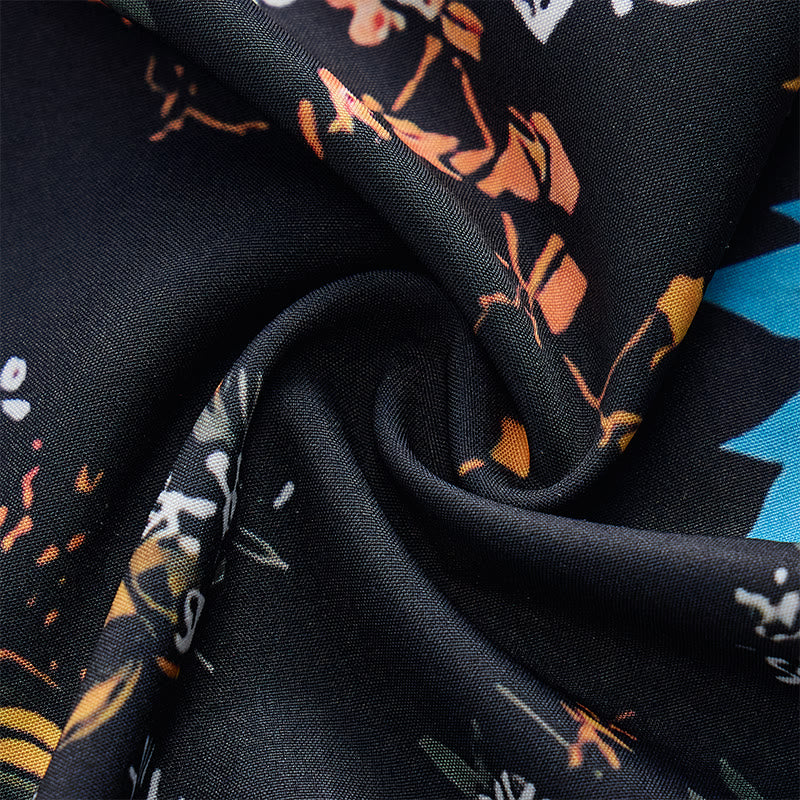 Camicia hawaiana a maniche corte con fantasia floreale scura e romantica. - image 6