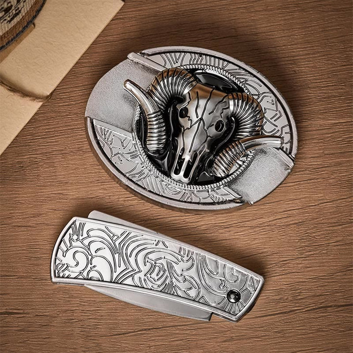 Cintura in pelle con fibbia a coltello pieghevole nascosto fai-da-te a forma di teschio di ariete dalle corna scure. - image 9