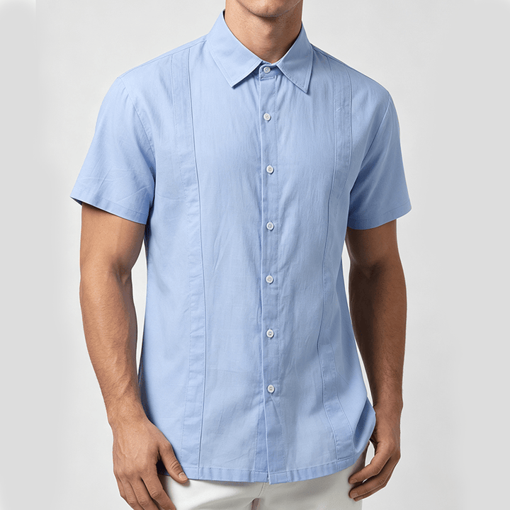 Camicia da uomo minimalista in cotone traspirante, tinta unita, ideale per l'estate. - image 1