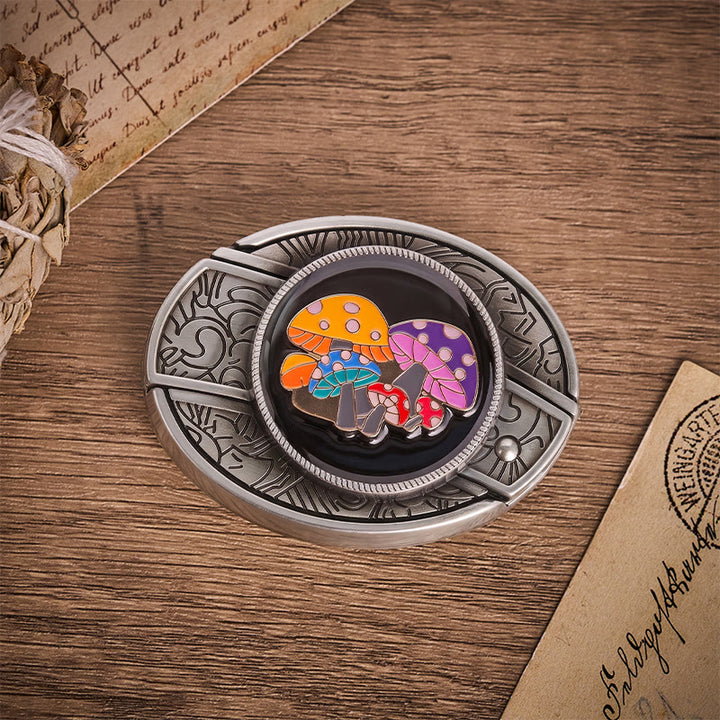 Cintura in pelle con fibbia a coltello pieghevole nascosto in smalto colorato a forma di funghi magici. - image 10