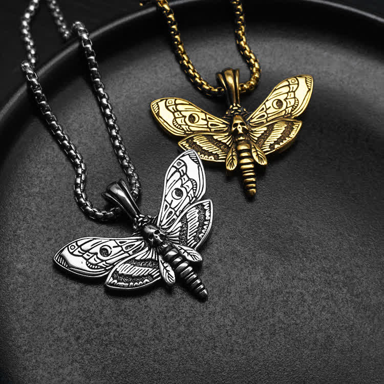Collana unisex gotica punk con falena testa di morto - image 1