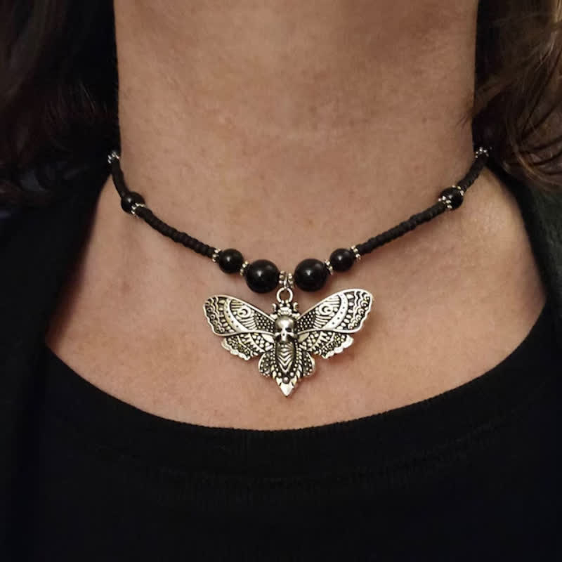 Collana girocollo boho gotica con falena testa di morto e perline - Nero - image 0