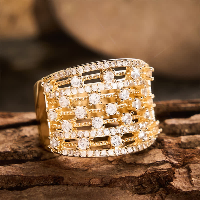 Anello da donna a fascia larga con pavé di zirconi. - image 10