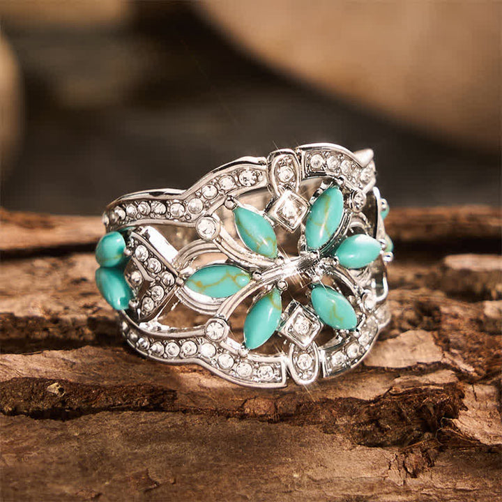 Anello in stile etnico retrò con fascia larga cava, con turchese simulato e cristalli. - image 4