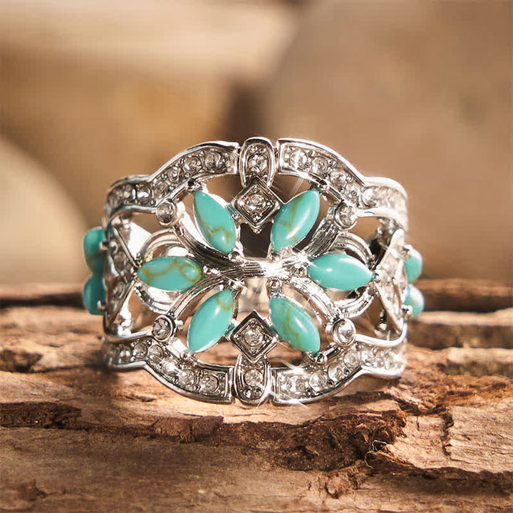 Anello in stile etnico retrò con fascia larga cava, con turchese simulato e cristalli. - image 3