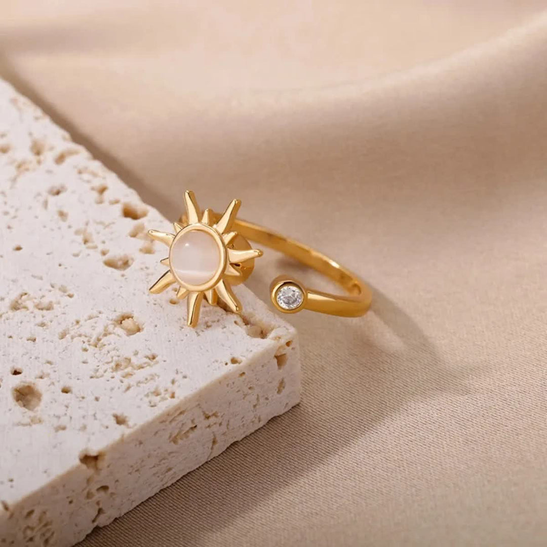 Anello antistress girevole e regolabile con motivo celeste. - image 3