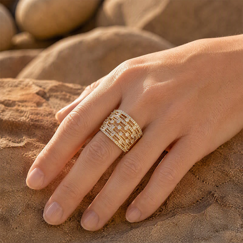 Anello da donna a fascia larga con pavé di zirconi. - image 7