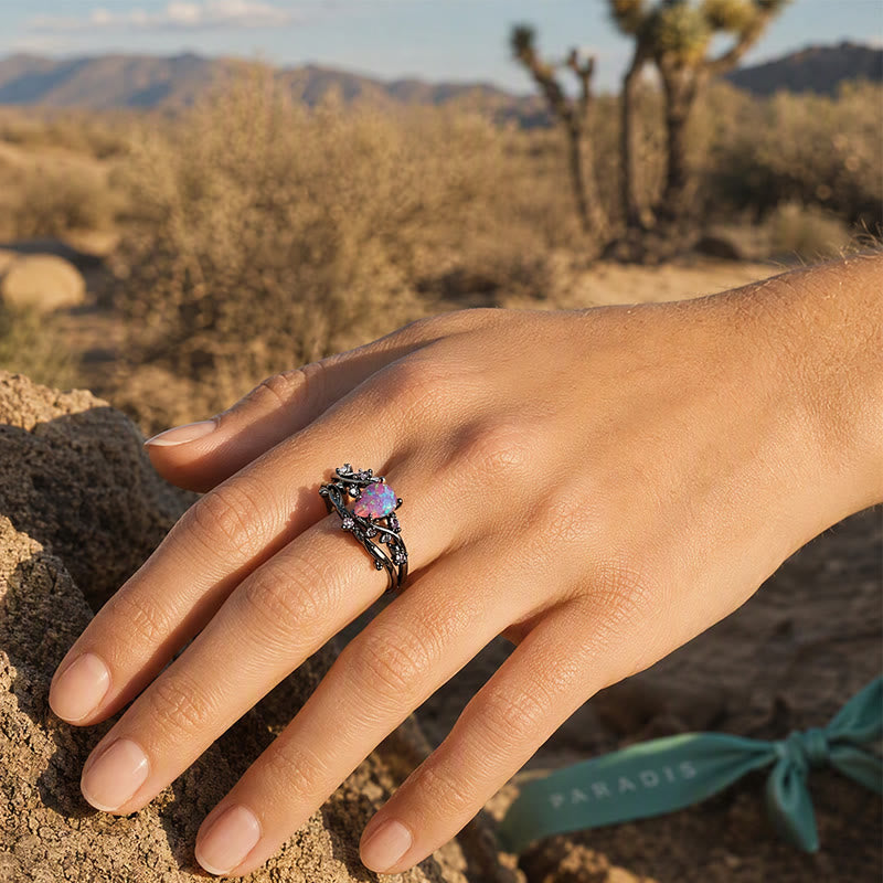Anello vistoso con opale a goccia e ramo in oro nero - image 1