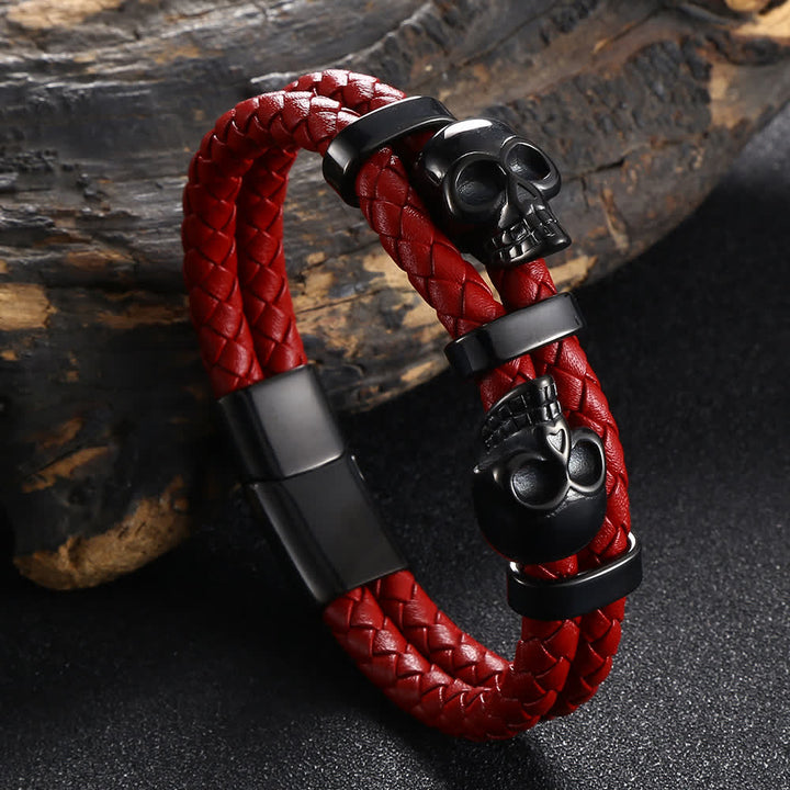 Bracciale in vera pelle intrecciata con doppio teschio in stile gotico - Rosso - 8,07" / 20,5 cm - image 5