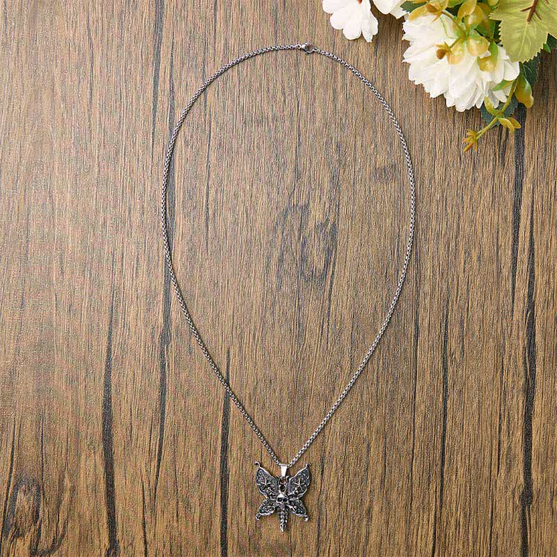 Collana Notturno Teschio Farfalla Falena Gotica con Ali Stellate - image 4