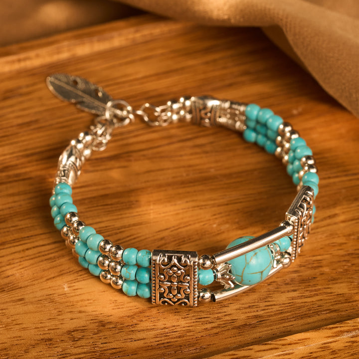 Bracciale Boho Cowgirl a triplo strato con perline turchesi - image 9