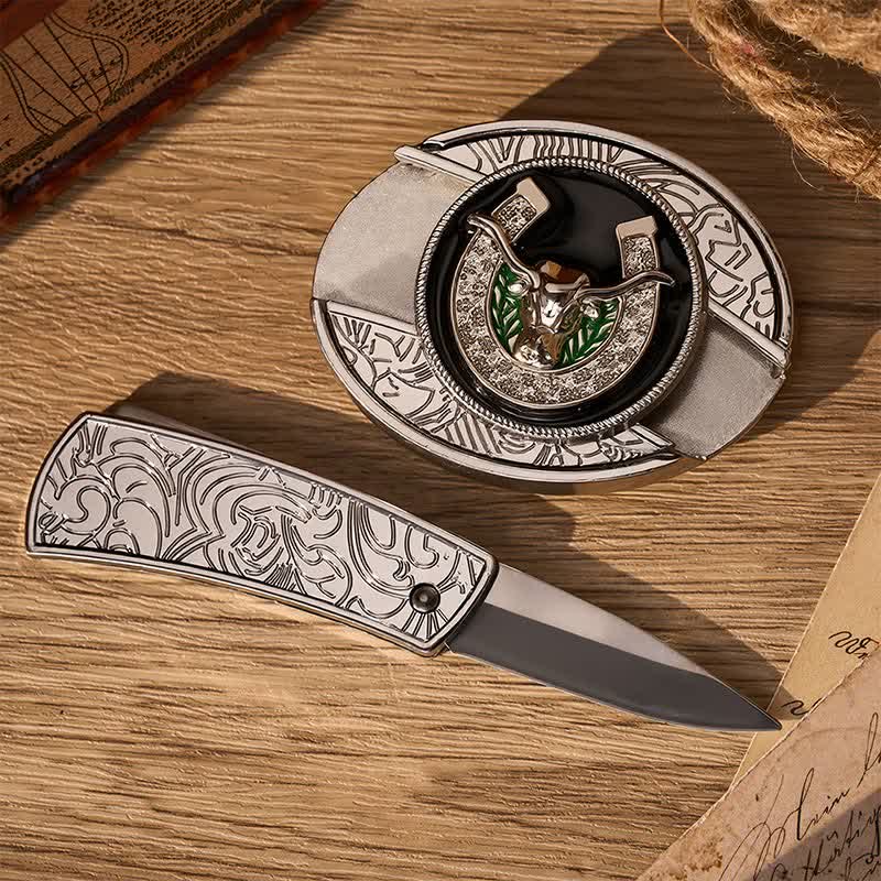 Cintura in pelle con fibbia a coltello pieghevole nascosto fai-da-te a forma di toro Longhorn con strass e ferro di cavallo. - image 1