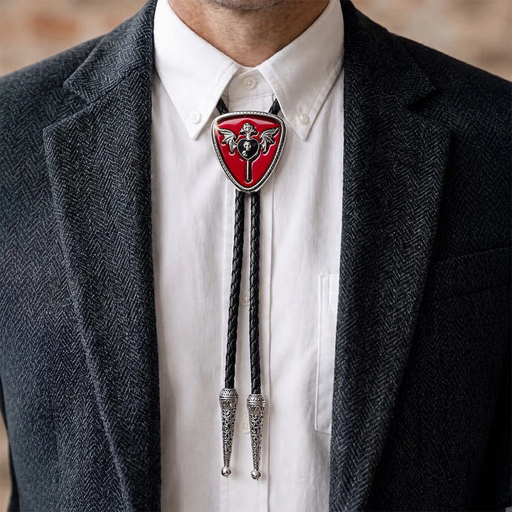 Bolo in smalto rosso con teschio alato in stile gotico western. - image 1