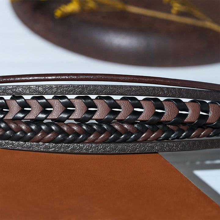 Bracciale multistrato da uomo in pelle intrecciata piatta con chiusura magnetica, stile western. - image 9