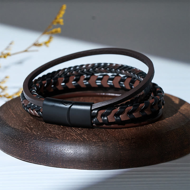 Bracciale multistrato da uomo in pelle intrecciata piatta con chiusura magnetica, stile western. - image 7