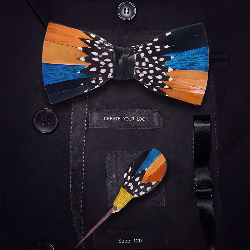 Papillon con piuma, fantasia a pois arancioni e blu "Savanna Spots", con spilla da bavero. - image 5