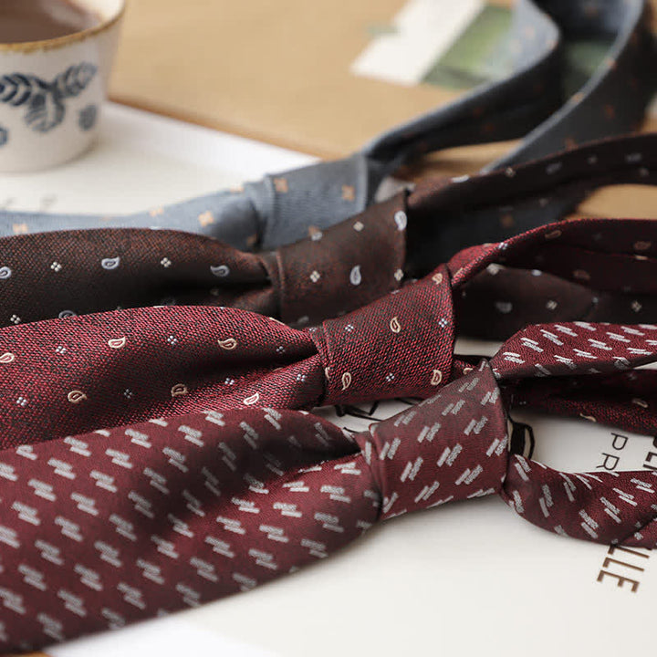 Set 2Ps da uomo con mini motivo vintage e fazzoletto da taschino - image 3