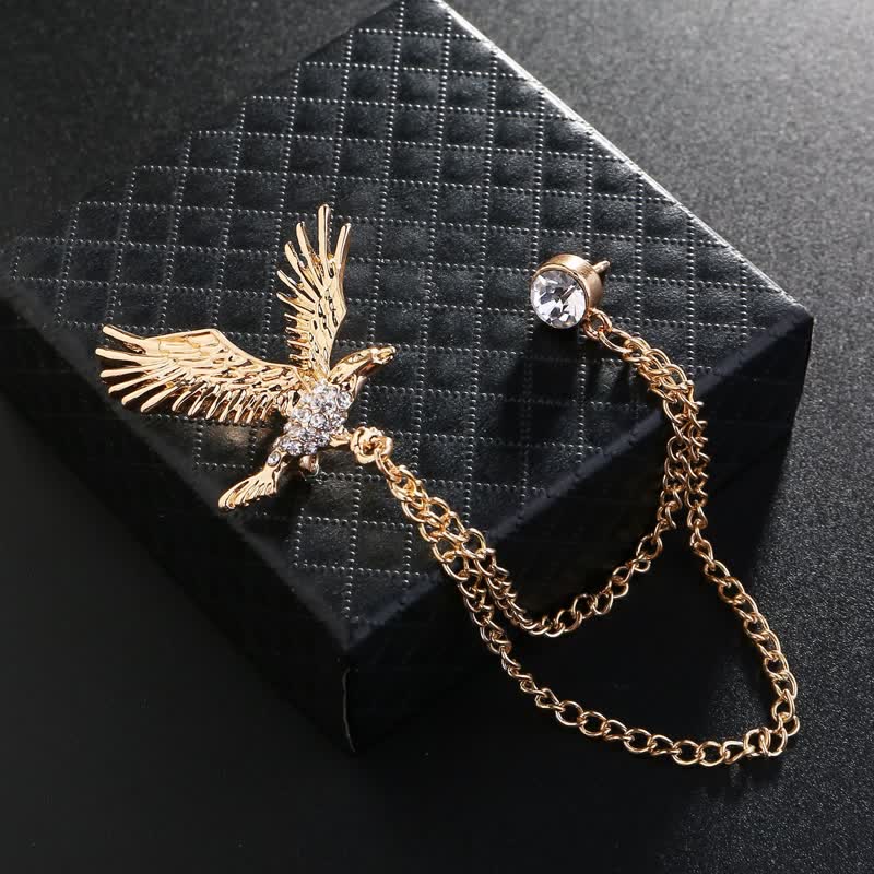 Spilla da uomo con aquila in volo e strass - image 1