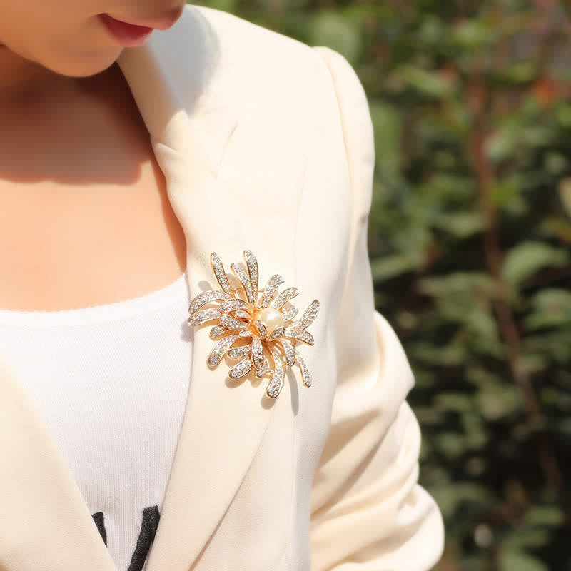 Spilla floreale in corallo da donna con perle - image 3