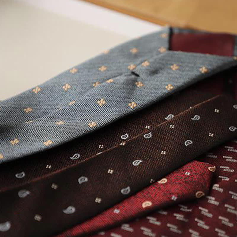 Set 2Ps da uomo con mini motivo vintage e fazzoletto da taschino - image 5