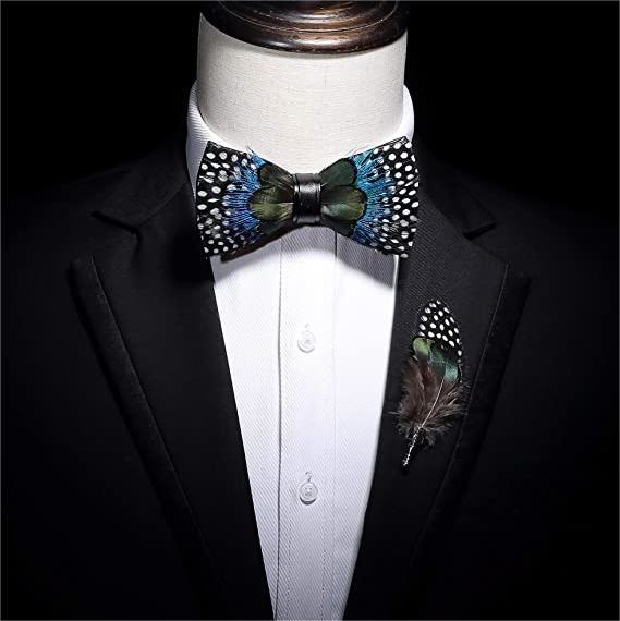 Papillon con piume a pois verdi e blu con spilla da bavero - image 2