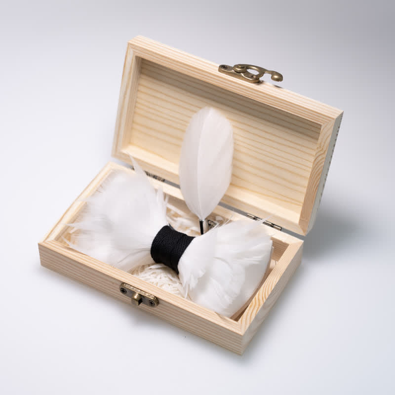 Papillon elegante con piume bianco e nero per bambini con spilla da bavero - image 2