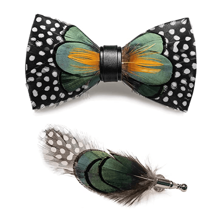 Papillon con piume a pois bianchi verde foresta e arancione con spilla da bavero - image 2