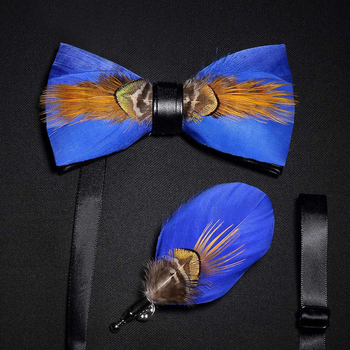 Papillon con piume di sole blu e oro con spilla da bavero - Oro e blu - image 0