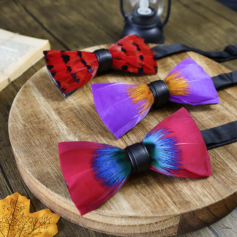 Collezione di cravatte a farfalla con piume fatte a mano dai colori vivaci - image 1
