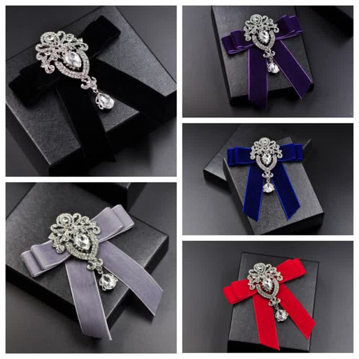 2 pezzi Royal Rhinestone Spilla Velluto Papillon Set - image 1