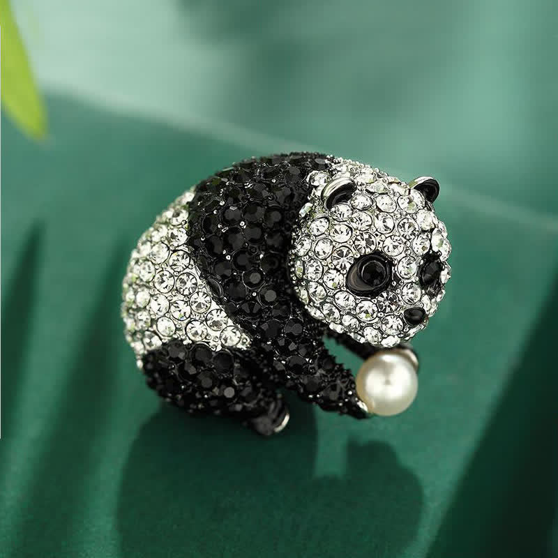 Spilla da donna a forma di panda scintillante - image 1