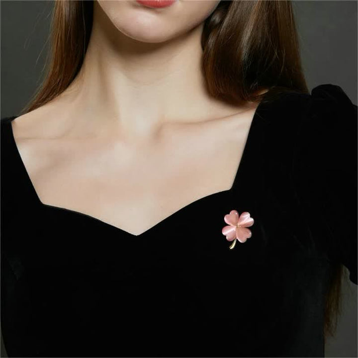 Spilla da donna con quadrifogli portafortuna - image 6