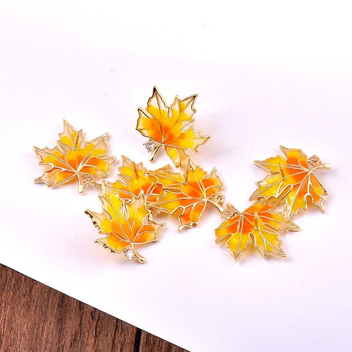 Spilla da donna con foglia d'acero dorata autunnale - image 1