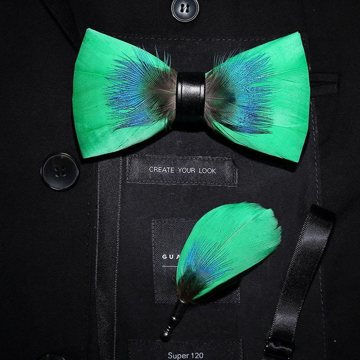 Papillon con piume blu e verde per bambini con spilla da bavero - Adulto - image 2